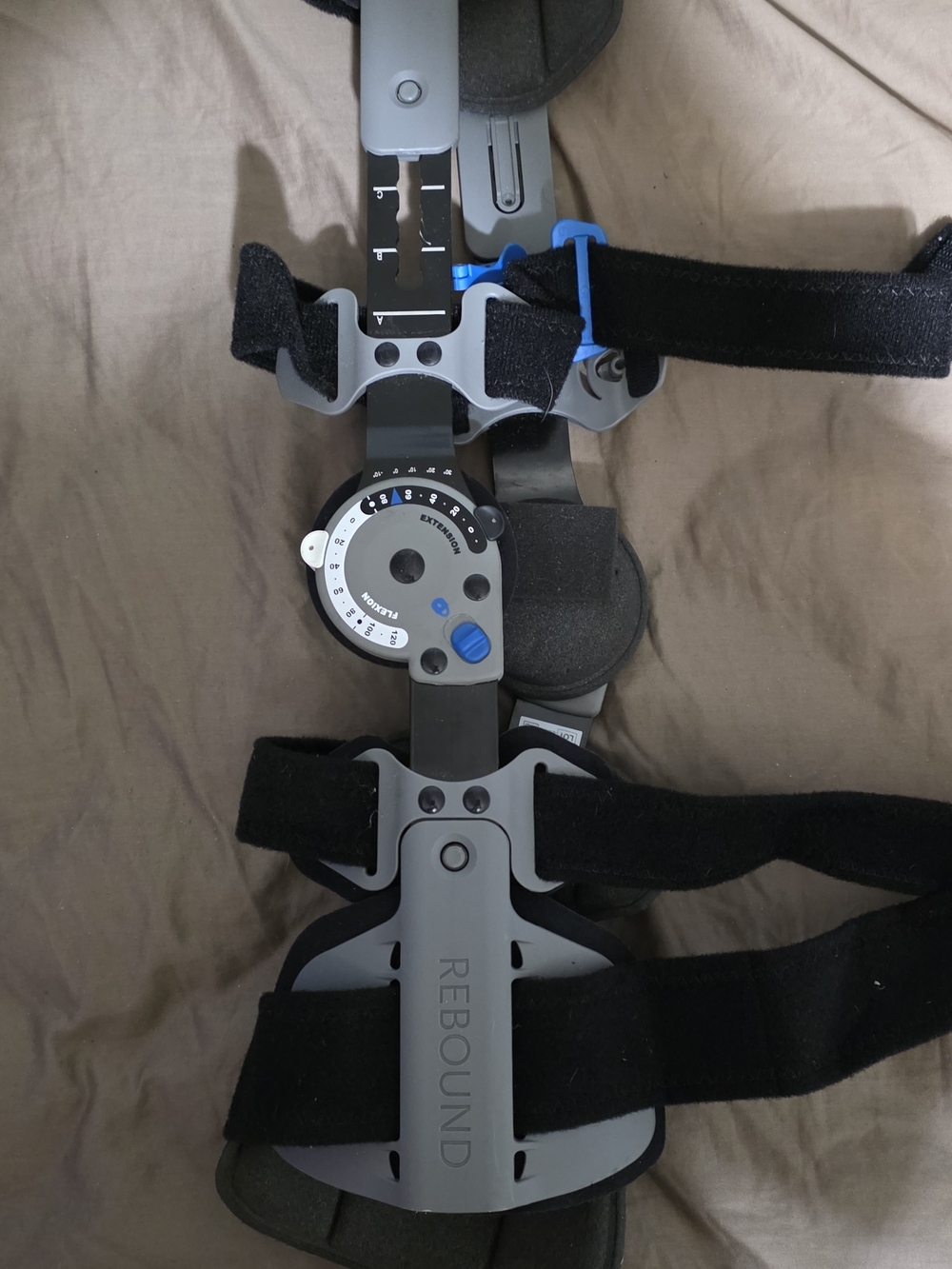 Össur Rebound Post-Op Knee Brace. Lightly used like new.